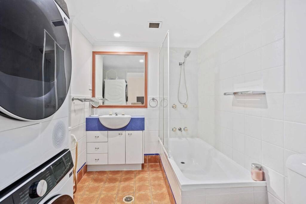 Relax At Grande Apartment Gold Coast